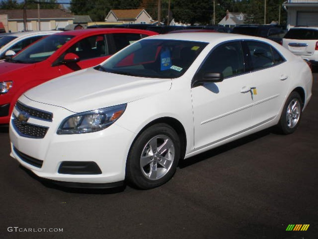 2013 Malibu LS - Summit White / Jet Black/Titanium photo #1