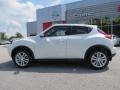 Pearl White - Juke SV Photo No. 2