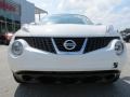 Pearl White - Juke SV Photo No. 8