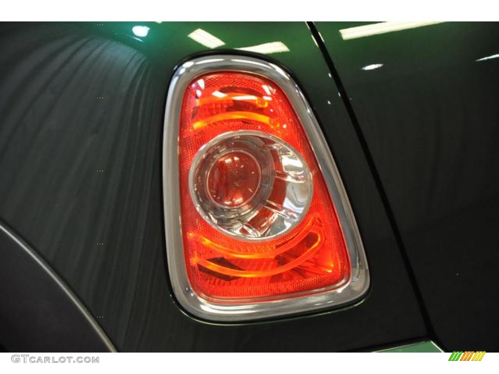 2013 Cooper S Hardtop - British Racing Green II Metallic / Carbon Black photo #20