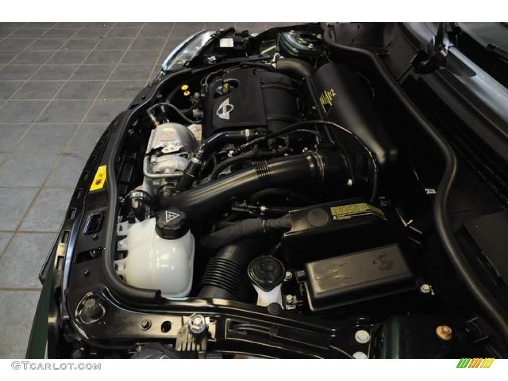2013 Cooper S Hardtop - British Racing Green II Metallic / Carbon Black photo #31