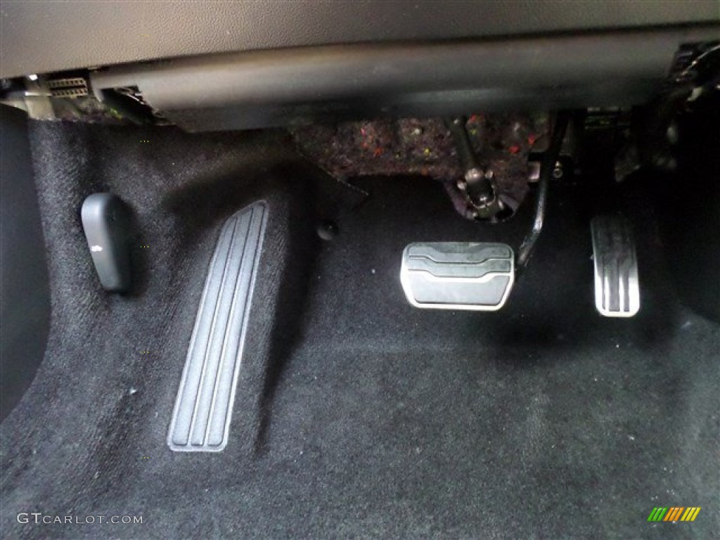 2014 Fusion Titanium - White Platinum / Charcoal Black photo #22