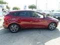 Ruby Red - Focus SE Hatchback Photo No. 6