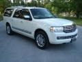 White Suede Metallic - Navigator L Elite Photo No. 4