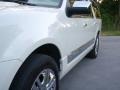 White Suede Metallic - Navigator L Elite Photo No. 11
