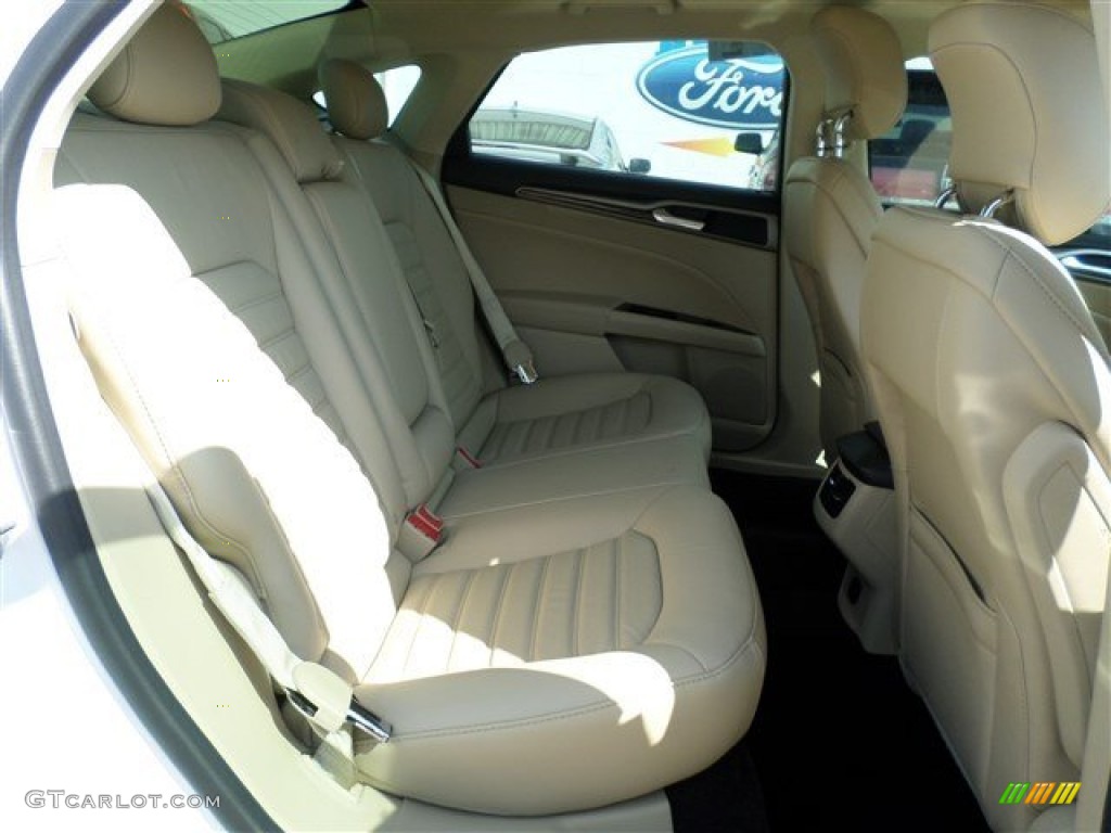 2014 Ford Fusion SE EcoBoost Rear Seat Photo #85433610