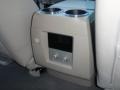 White Suede Metallic - Navigator L Elite Photo No. 22