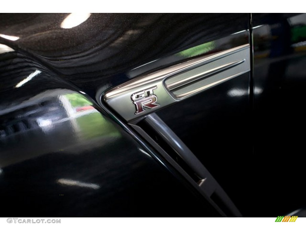 2012 Nissan GT-R Black Edition Marks and Logos Photo #85434471