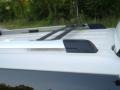 White Suede Metallic - Navigator L Elite Photo No. 32