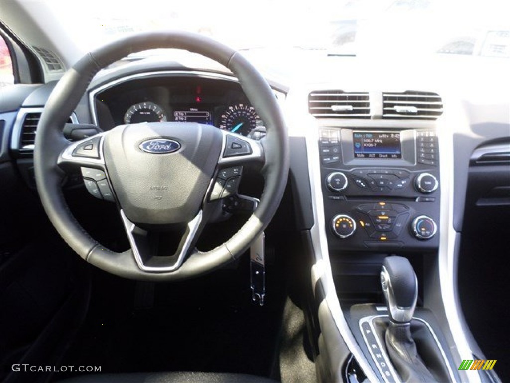 2014 Ford Fusion SE EcoBoost Charcoal Black Dashboard Photo #85435125