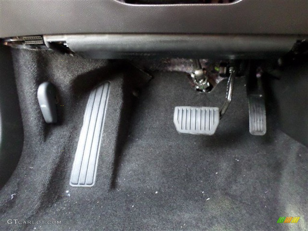 2014 Fusion SE EcoBoost - Ingot Silver / Charcoal Black photo #23