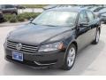 Black - Passat 2.5L SE Photo No. 3
