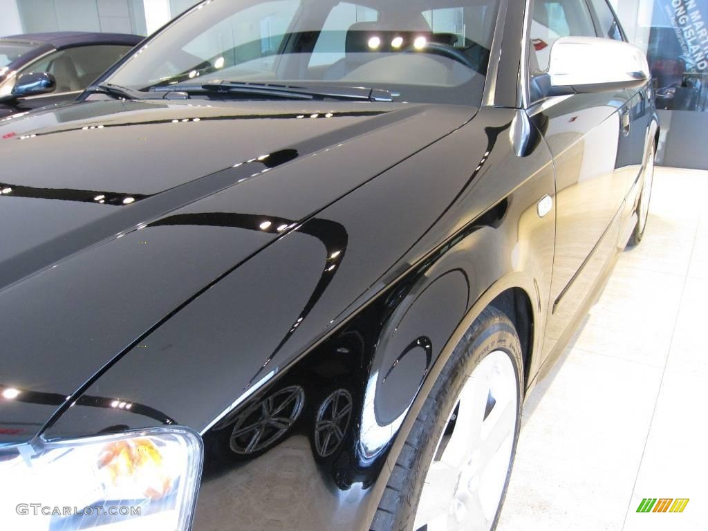 2005 S4 4.2 quattro Sedan - Brilliant Black / Ebony photo #9