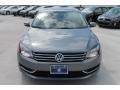 2014 Platinum Gray Metallic Volkswagen Passat 2.5L SE  photo #2