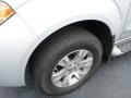 Silver Lightning Metallic - Pathfinder SE 4x4 Photo No. 8