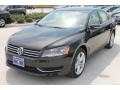Black - Passat 2.5L SE Photo No. 3