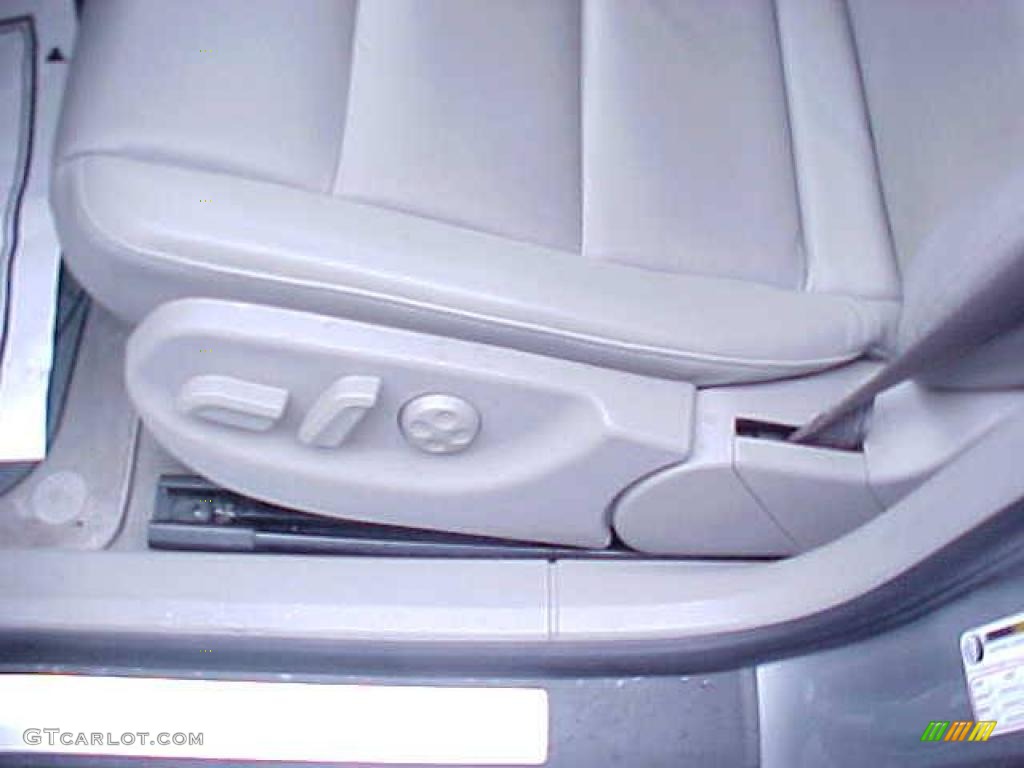 2006 A4 2.0T quattro Sedan - Quartz Gray Metallic / Platinum photo #14