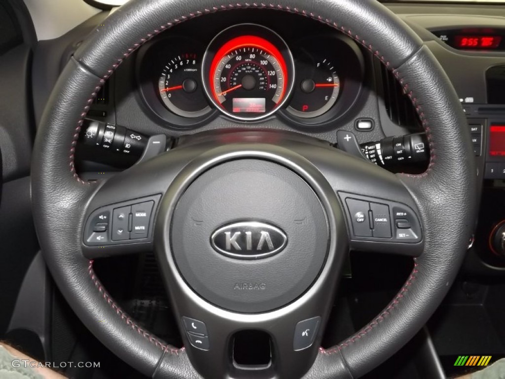 2011 Kia Forte SX 5 Door Black Steering Wheel Photo #85444686