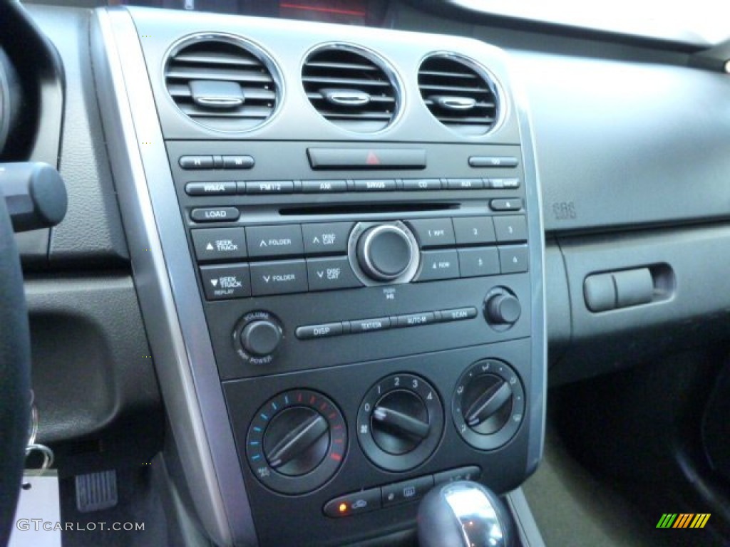 2011 Mazda CX-7 s Touring AWD Controls Photos