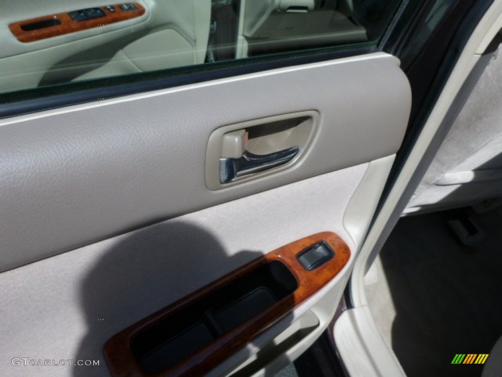 2002 Camry XLE - Black Walnut Pearl / Taupe photo #15