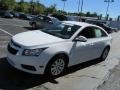 Summit White - Cruze LT Photo No. 5