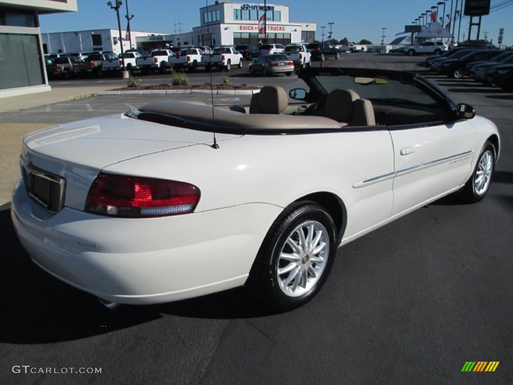 2001 Sebring LXi Convertible - Champagne Pearlcoat / Taupe photo #4