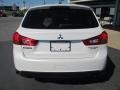 White Pearl - Outlander Sport ES Photo No. 6