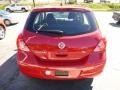 Red Alert - Versa 1.8 S Hatchback Photo No. 4