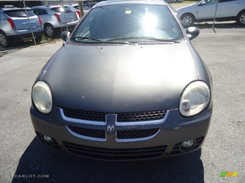 2004 Neon SXT - Graphite Metallic / Dark Slate Gray photo #3