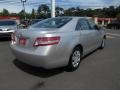 Magnetic Gray Metallic - Camry LE Photo No. 4