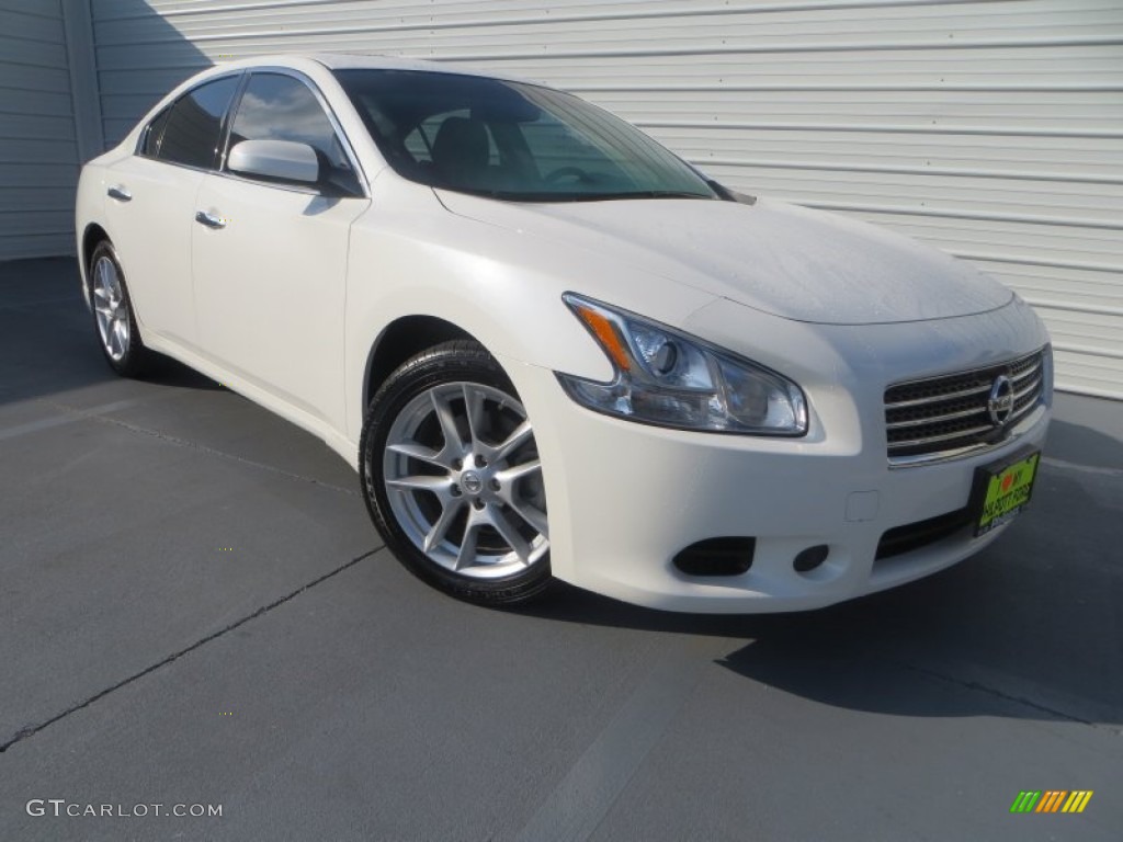 2011 Maxima 3.5 S - Winter Frost White / Charcoal photo #1