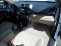 Super White - RAV4 I4 4WD Photo No. 21