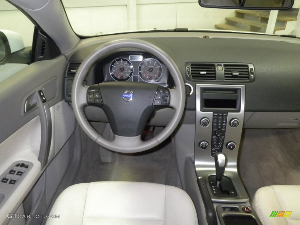 2009 C70 T5 Convertible - Ice White / Calcite photo #21