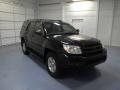 Black - 4Runner SR5 4x4 Photo No. 4