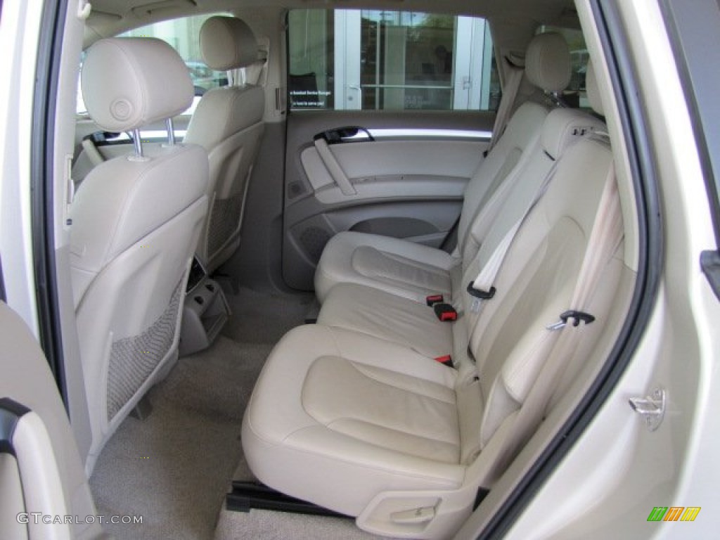 2007 Audi Q7 3.6 quattro Rear Seat Photo #85460052