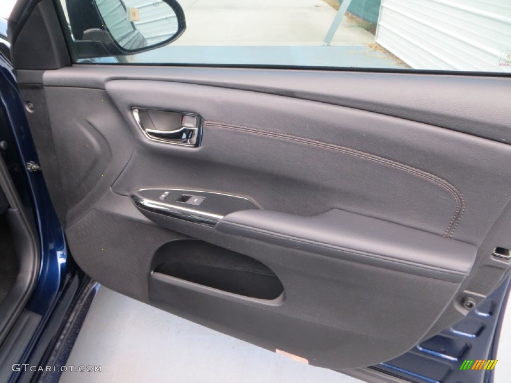 2013 Avalon XLE - Nautical Blue Metallic / Black photo #18