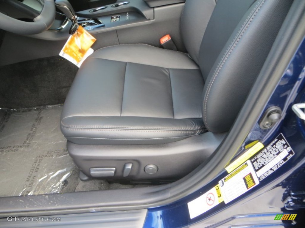 2013 Avalon XLE - Nautical Blue Metallic / Black photo #27