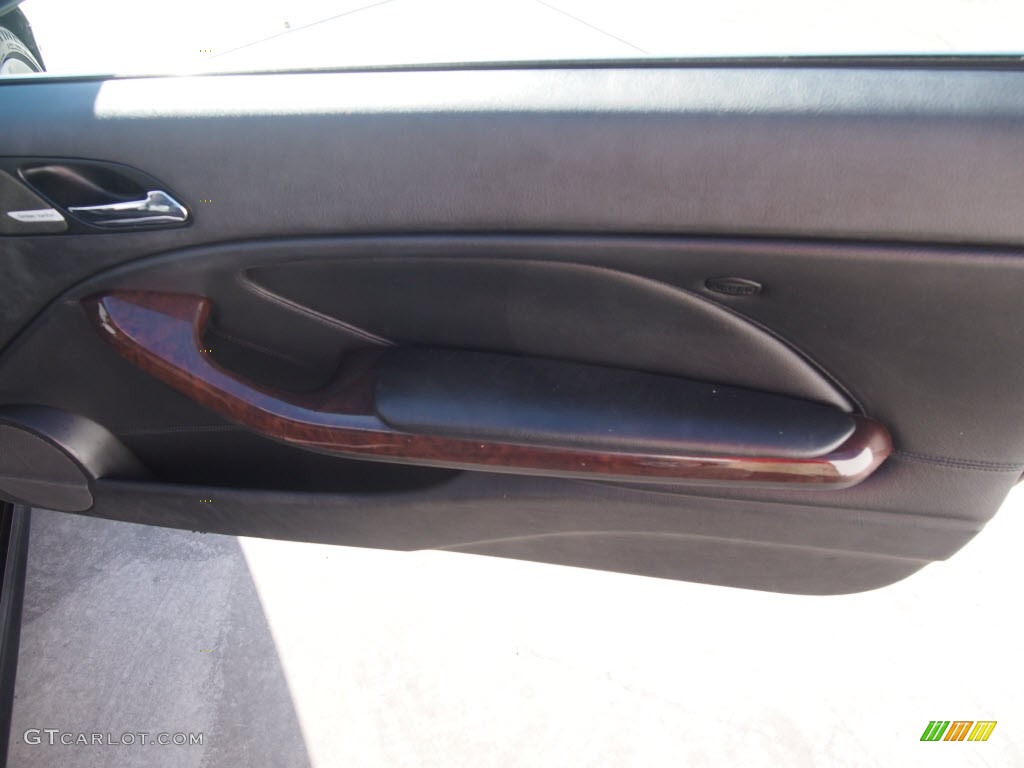 2004 3 Series 325i Coupe - Jet Black / Black photo #5