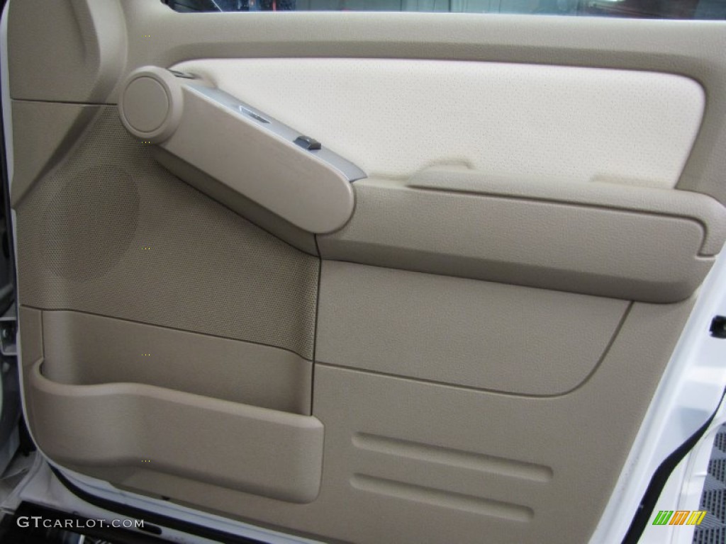 2009 Mountaineer Premier AWD - White Suede / Camel/Sand photo #18