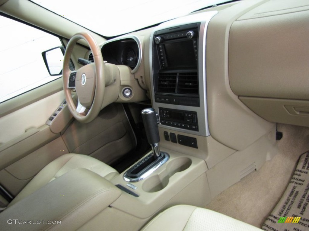 2009 Mountaineer Premier AWD - White Suede / Camel/Sand photo #24