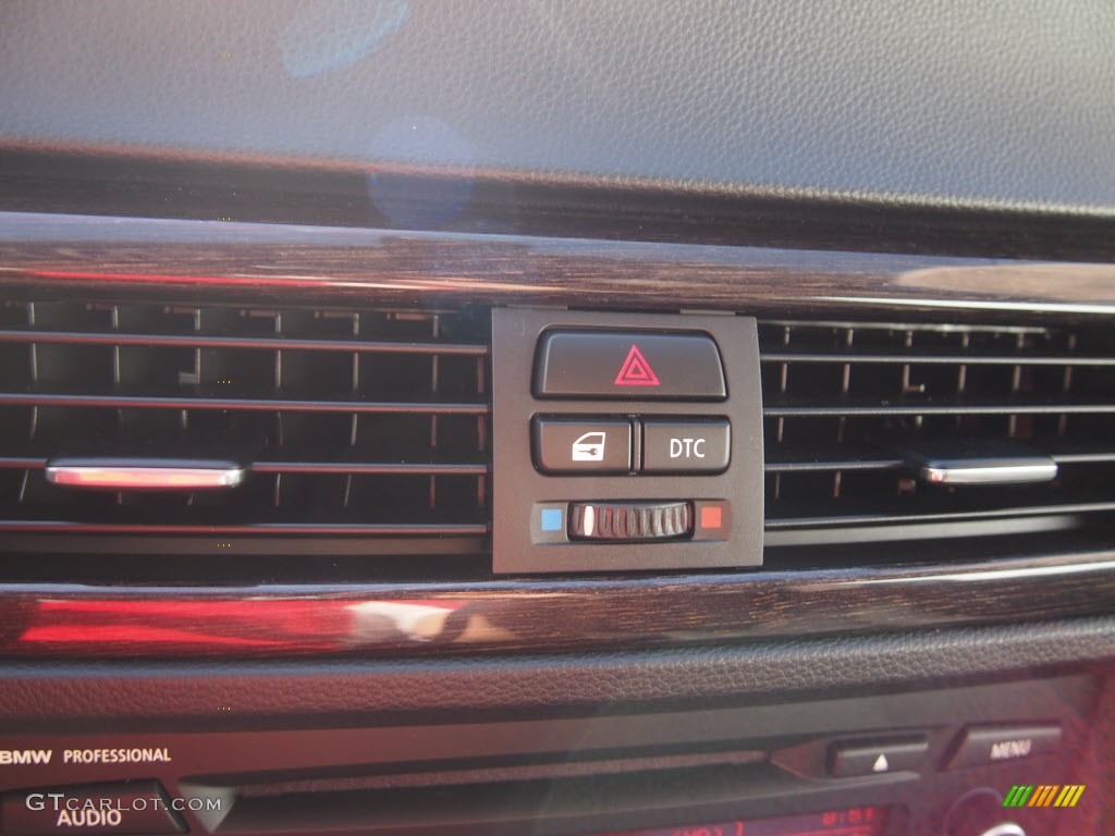 2011 3 Series 328i Coupe - Space Gray Metallic / Black photo #22