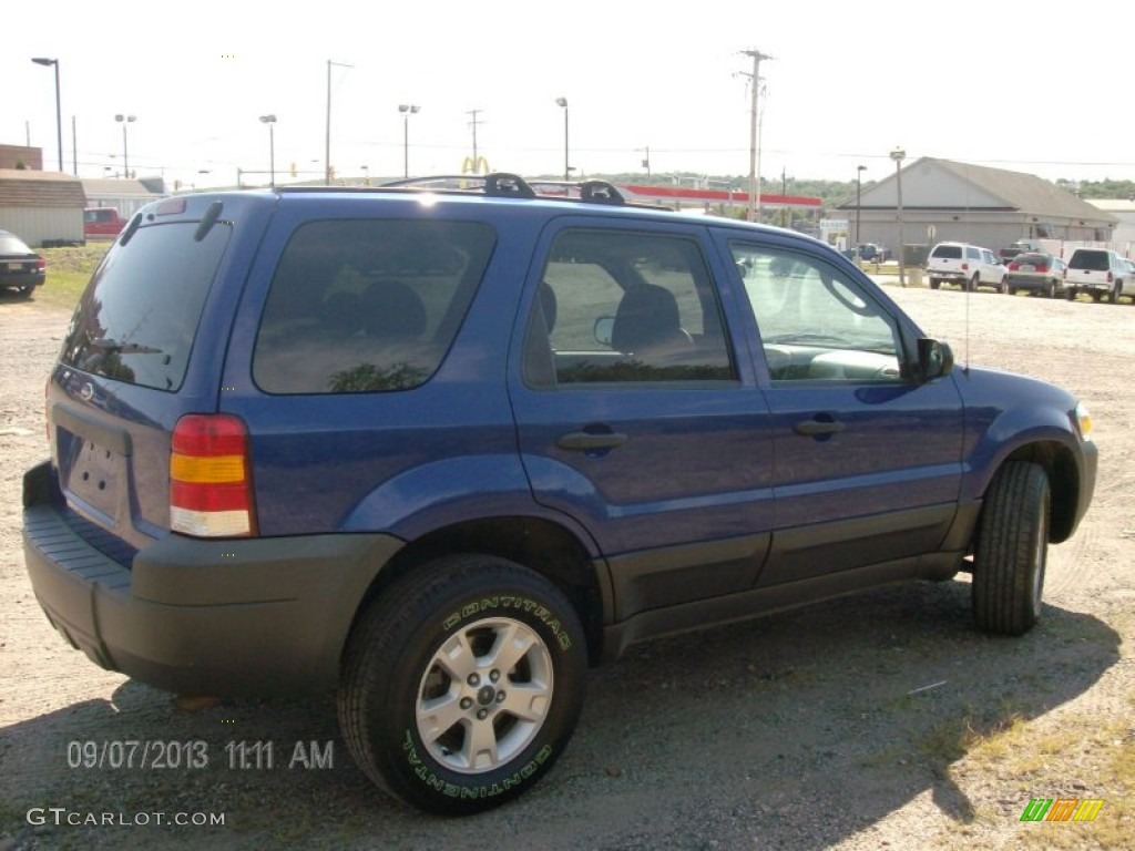 2005 Escape XLT V6 4WD - Sonic Blue Metallic / Medium/Dark Flint Grey photo #4