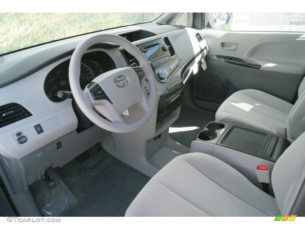 Light Gray Interior 2014 Toyota Sienna LE AWD Photo #85472138