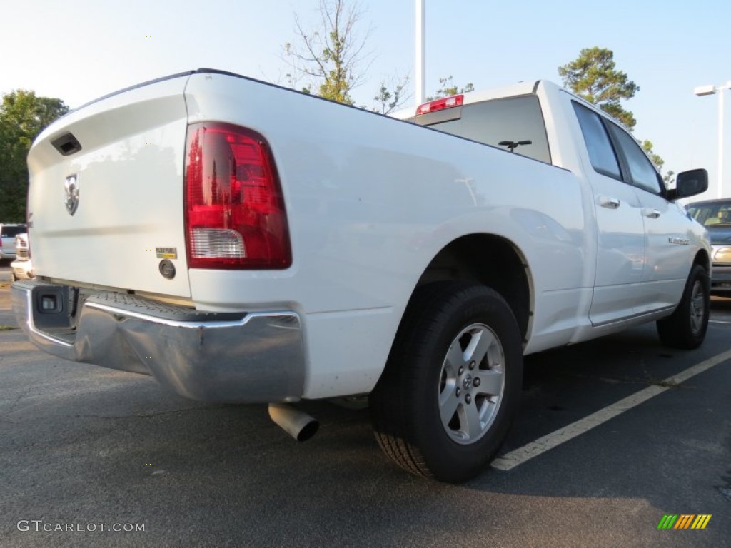 2011 Ram 1500 SLT Quad Cab - Bright White / Dark Slate Gray/Medium Graystone photo #3