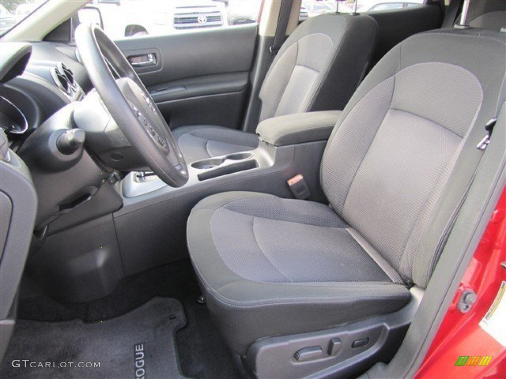 2011 Rogue SV - Cayenne Red / Black photo #11