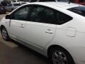 Super White - Prius Hybrid Photo No. 4