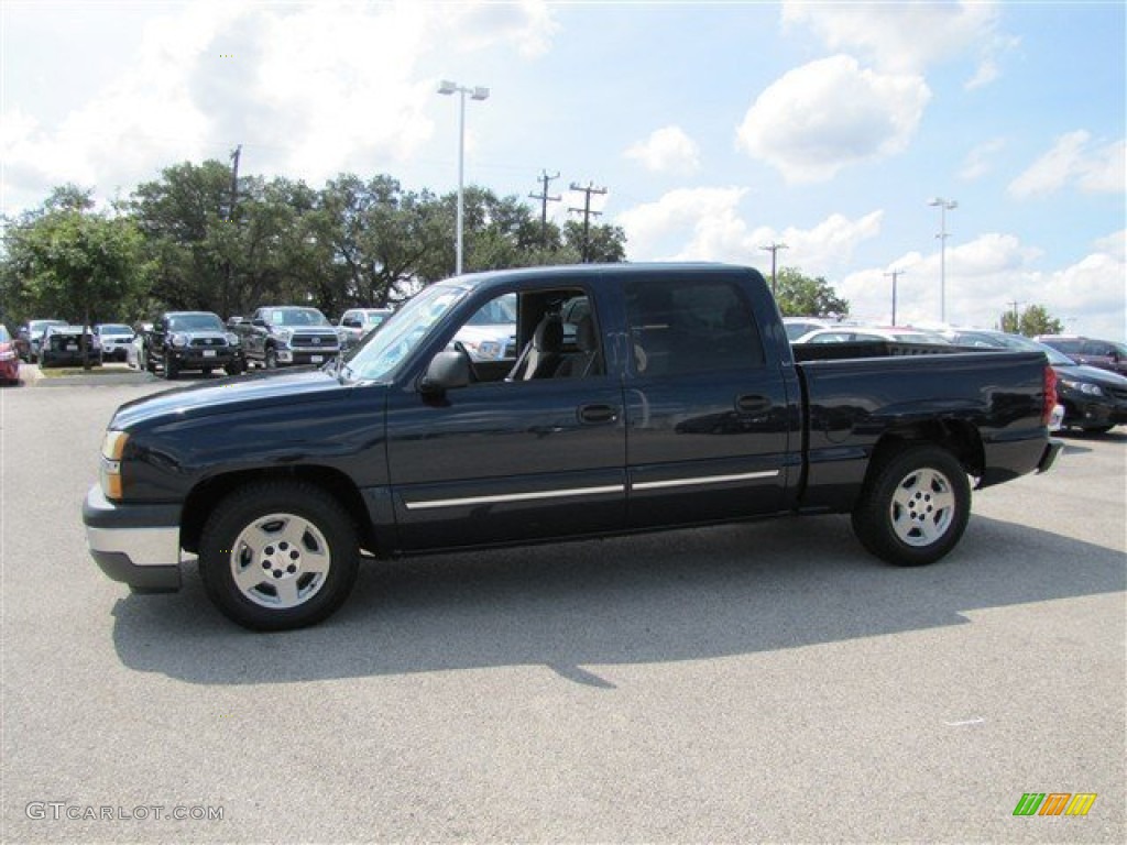 2005 Silverado 1500 LS Crew Cab - Dark Blue Metallic / Medium Gray photo #4