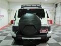 Iceberg White - FJ Cruiser 4WD Photo No. 6