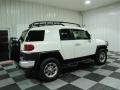Iceberg White - FJ Cruiser 4WD Photo No. 7