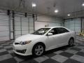 Super White - Camry SE Photo No. 4